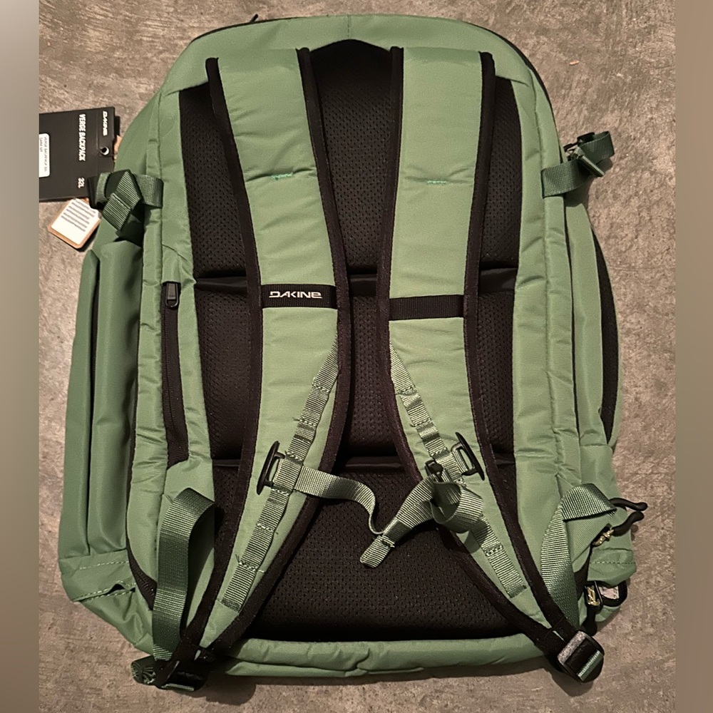 Dakine Verge 32L Ivy Green Backpack - Picture 4 of 6